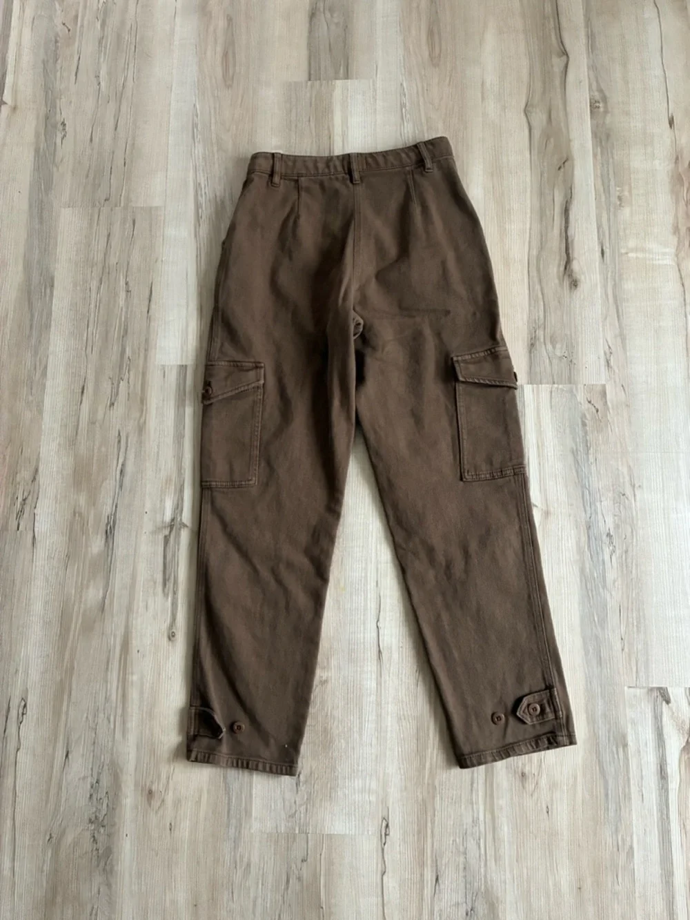 Wilfred Brown Cargo Pants with Side Flap Pockets - Picture 9 of 10